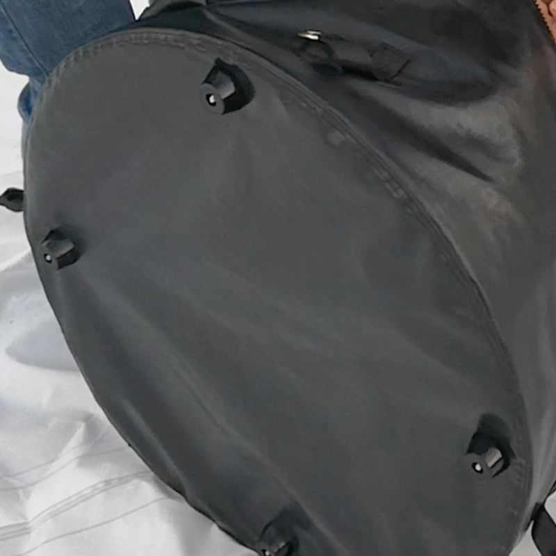 Inflat Sockel mit Reißverschlüssen